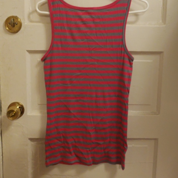 Top - Picture 2 of 3